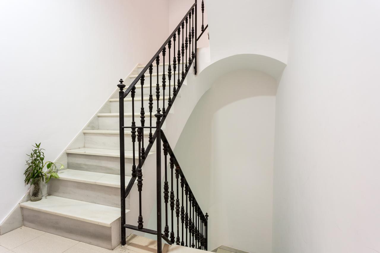 Apartamentos Diaber Gerona 22 Seville Ngoại thất bức ảnh